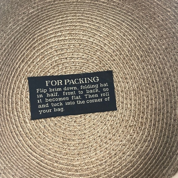 Eric Javits Tan Bucket Hat - Picture 3 of 7